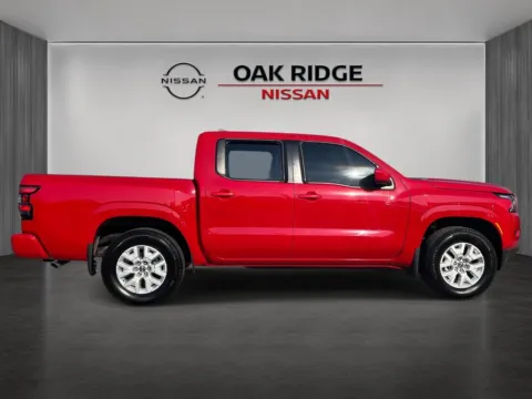 Photos of 2022 Nissan Frontier SV for sale in Oak Ridge, TN at Oak Ridge Nissan