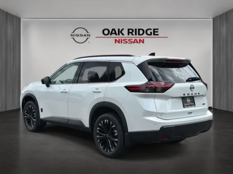 More photos of 2026 Nissan Rogue Dark Armor at Oak Ridge Nissan, TN
