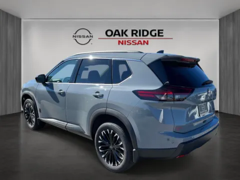 More photos of 2026 Nissan Rogue Dark Armor at Oak Ridge Nissan, TN