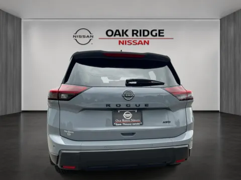 More photos of 2026 Nissan Rogue Dark Armor at Oak Ridge Nissan, TN