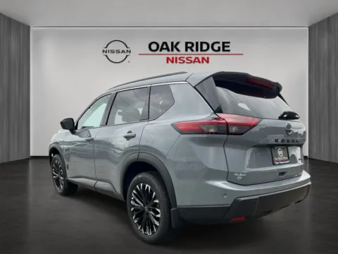 More photos of 2026 Nissan Rogue Dark Armor at Oak Ridge Nissan, TN