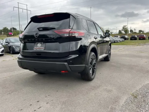 Another view of 2026 Nissan Rogue Dark Armor for sale in Oak Ridge, TN at Oak Ridge Nissan