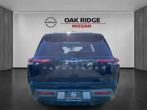 More photos of 2026 Nissan Pathfinder Platinum at Oak Ridge Nissan, TN