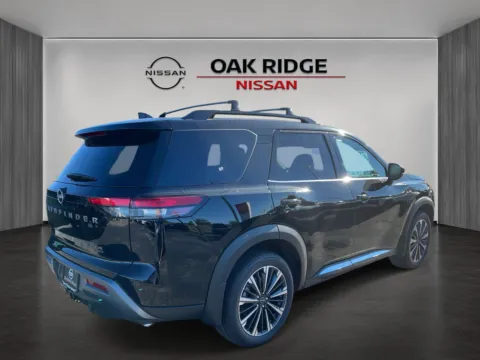 Another view of 2026 Nissan Pathfinder Platinum for sale in Oak Ridge, TN at Oak Ridge Nissan