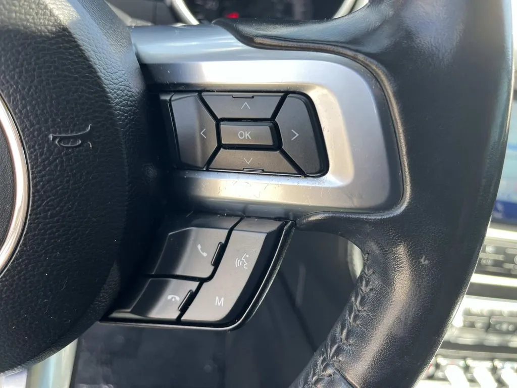 2022 Ford Mustang EcoBoost Premium - Photo 25