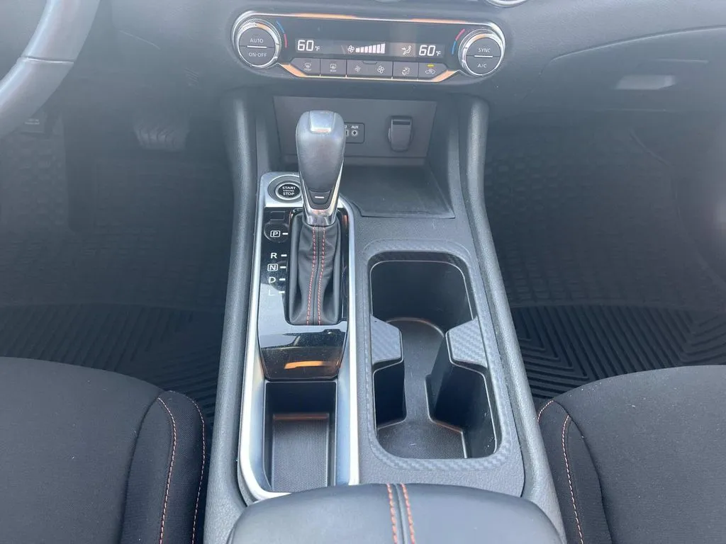 2023 Nissan Sentra SR - Photo 16