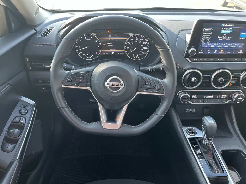 2023 Nissan Sentra SR - Photo 12