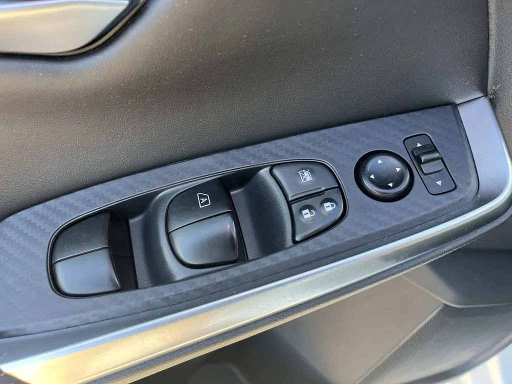 2023 Nissan Sentra SR - Photo 26