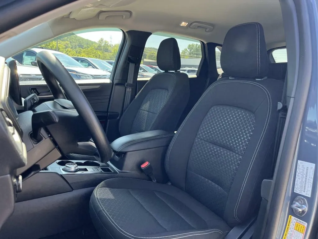 2025 Ford Escape Active - Photo 29