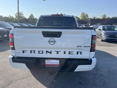 More photos of 2023 Nissan Frontier SV at Oak Ridge Nissan, TN