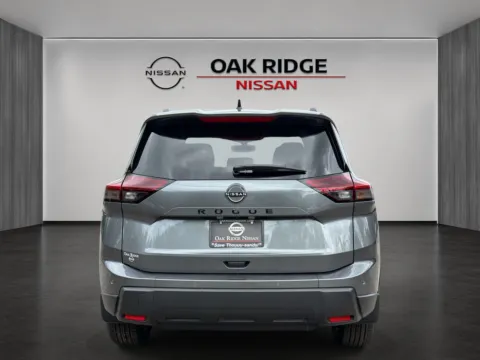 More photos of 2026 Nissan Rogue Dark Armor at Oak Ridge Nissan, TN