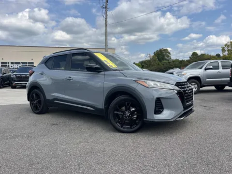 Gray 2024 Nissan Kicks SR for sale in Oak Ridge, TN