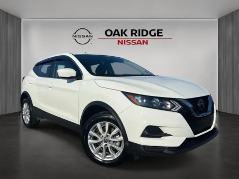White 2022 Nissan Rogue Sport S for sale in Oak Ridge, TN