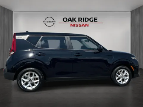 Photos of 2022 Kia Soul LX for sale in Oak Ridge, TN at Oak Ridge Nissan