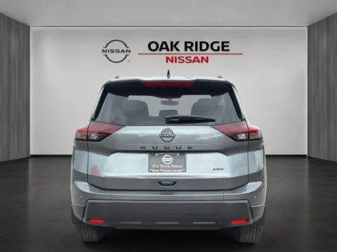 More photos of 2026 Nissan Rogue Dark Armor at Oak Ridge Nissan, TN