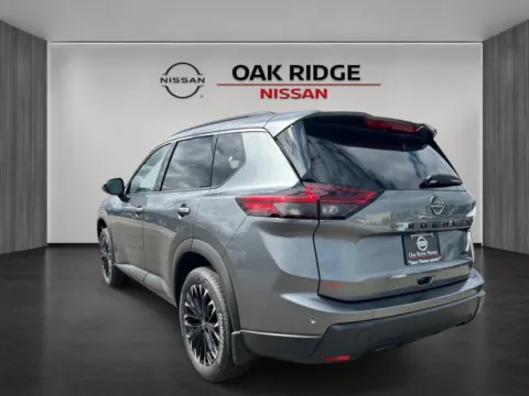More photos of 2026 Nissan Rogue Dark Armor at Oak Ridge Nissan, TN