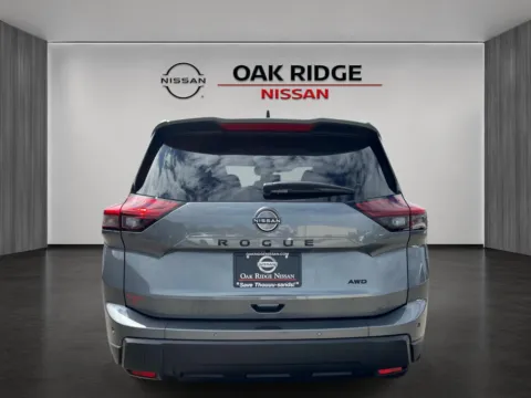 More photos of 2026 Nissan Rogue Dark Armor at Oak Ridge Nissan, TN