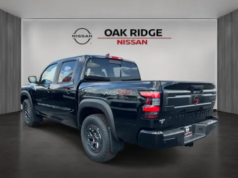 More photos of 2027 Nissan Frontier PRO-4X at Oak Ridge Nissan, TN