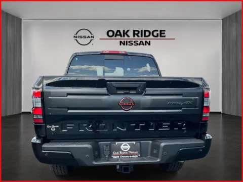 More photos of 2027 Nissan Frontier PRO-4X at Oak Ridge Nissan, TN