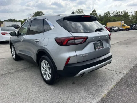 More photos of 2023 Ford Escape Active at Oak Ridge Nissan, TN