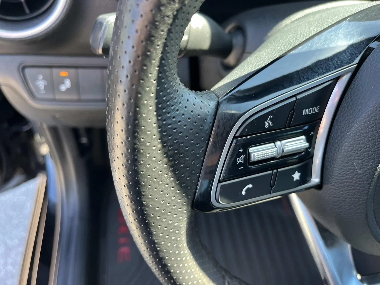 2024 Kia Forte GT-Line - Photo 27