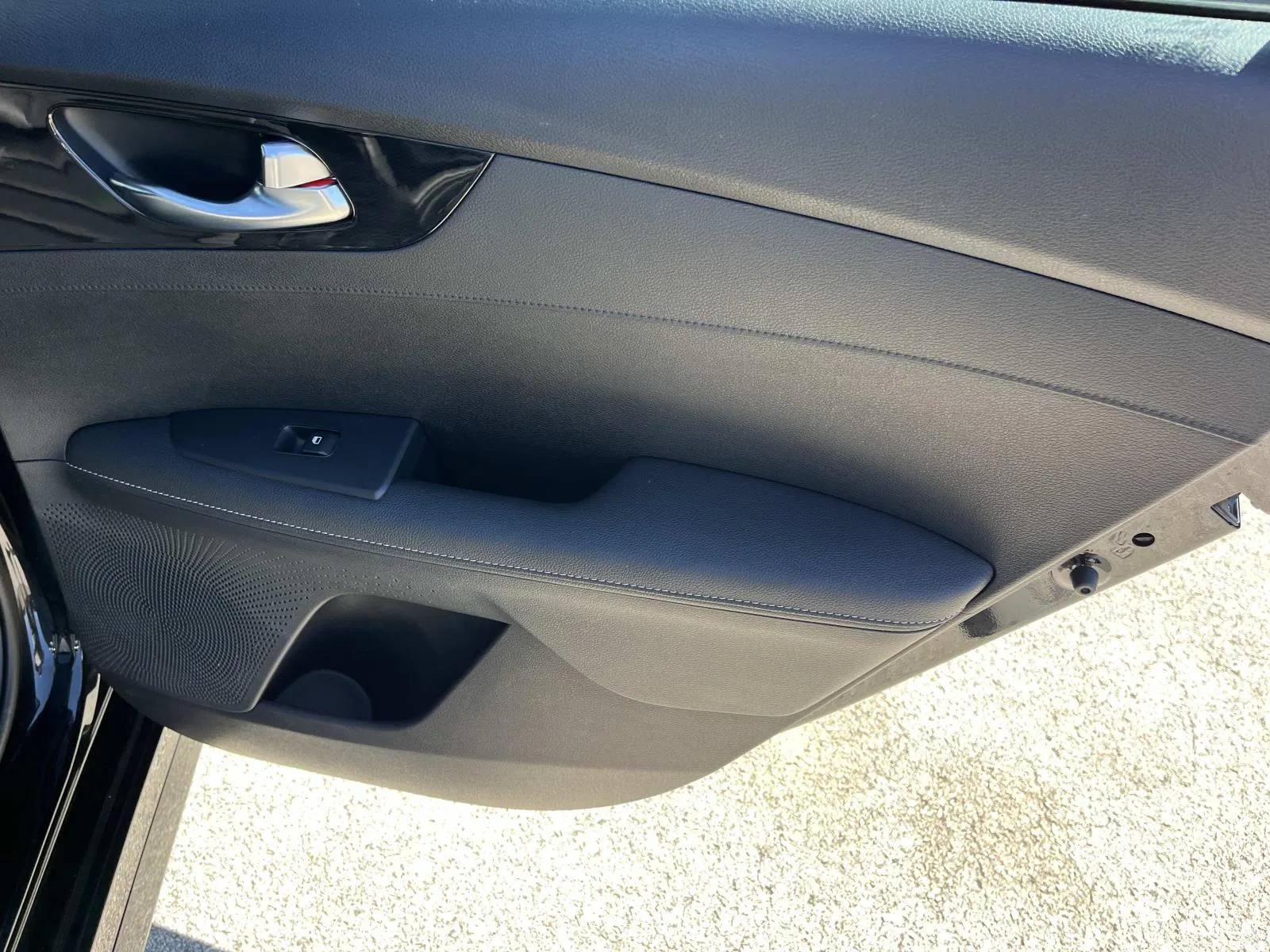 2024 Kia Forte GT-Line - Photo 18
