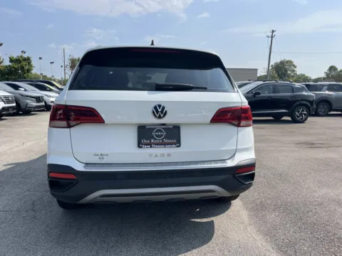 More photos of 2023 Volkswagen Taos S at Oak Ridge Nissan, TN