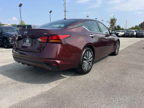 Another view of 2023 Nissan Altima 2.5 SV for sale in Oak Ridge, TN at Oak Ridge Nissan