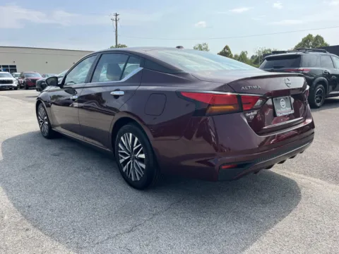 More photos of 2023 Nissan Altima 2.5 SV at Oak Ridge Nissan, TN