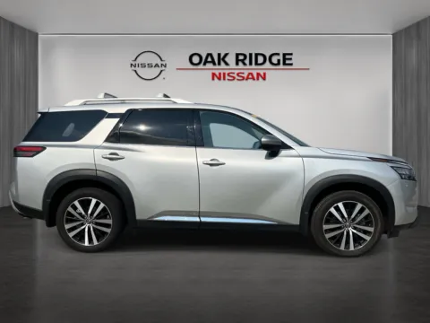 Photos of 2025 Nissan Pathfinder Platinum for sale in Oak Ridge, TN at Oak Ridge Nissan