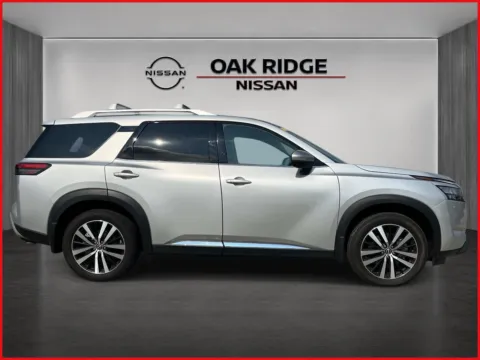 Photos of 2025 Nissan Pathfinder Platinum for sale in Oak Ridge, TN at Oak Ridge Nissan