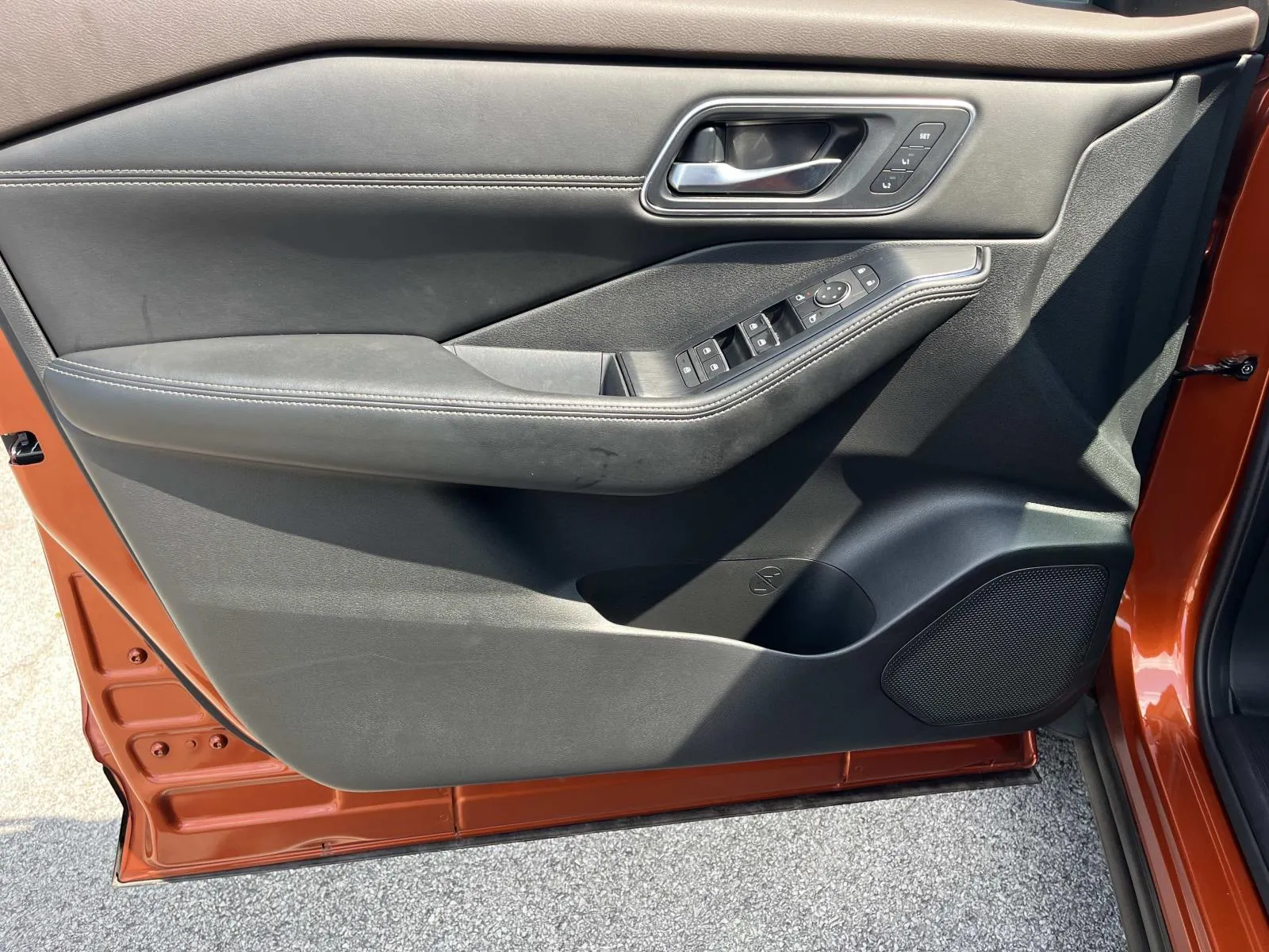 2021 Nissan Rogue Platinum - Photo 30