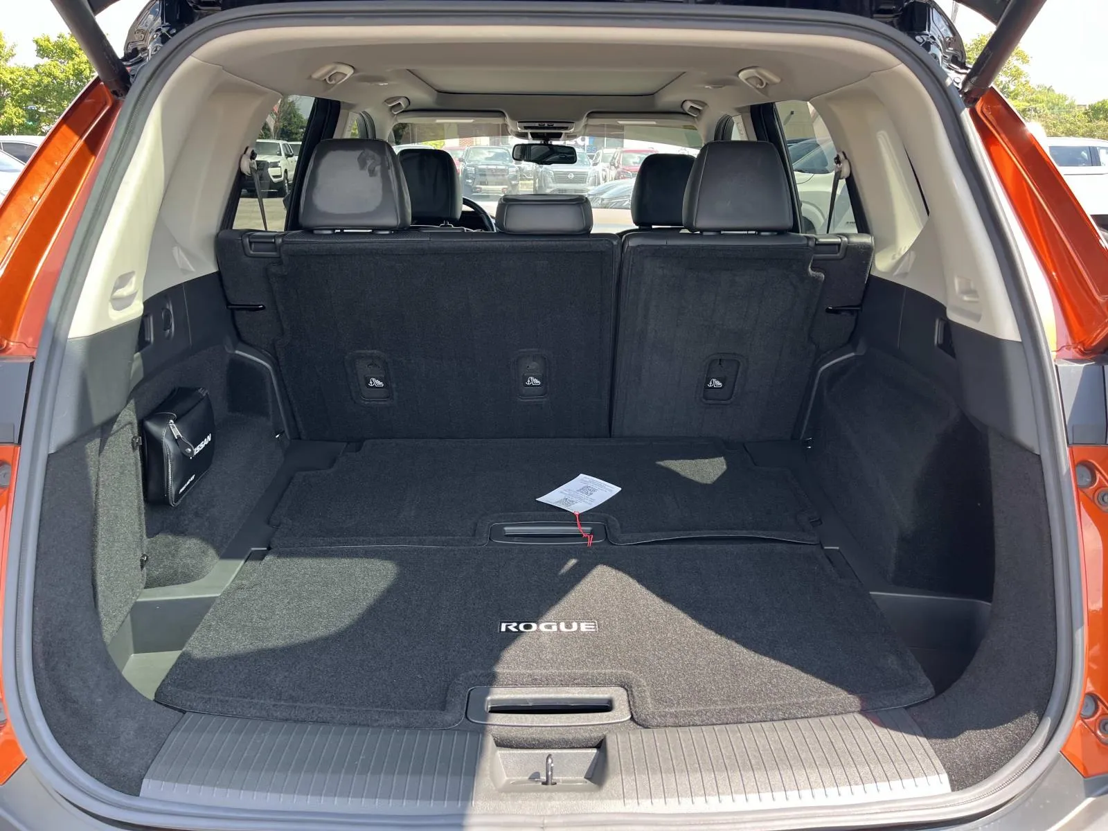 2021 Nissan Rogue Platinum - Photo 23