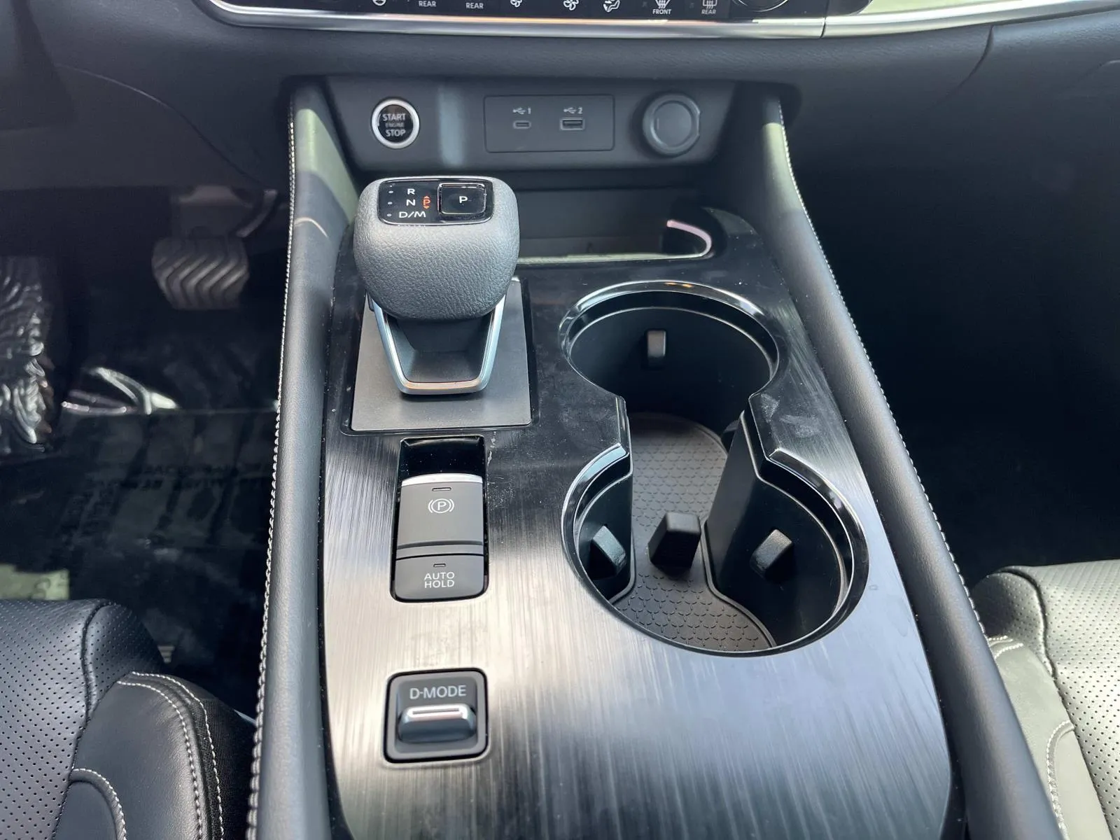 2021 Nissan Rogue Platinum - Photo 16