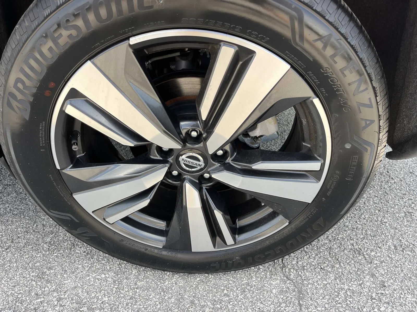 2021 Nissan Rogue Platinum - Photo 11