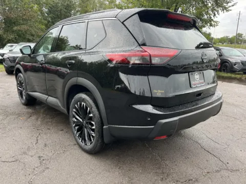More photos of 2026 Nissan Rogue Dark Armor at Oak Ridge Nissan, TN