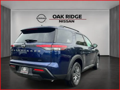Another view of 2026 Nissan Pathfinder SV for sale in Oak Ridge, TN at Oak Ridge Nissan