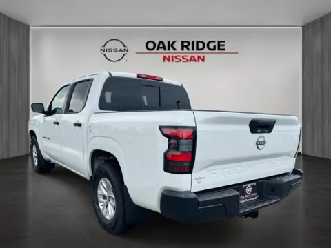 More photos of 2027 Nissan Frontier S at Oak Ridge Nissan, TN