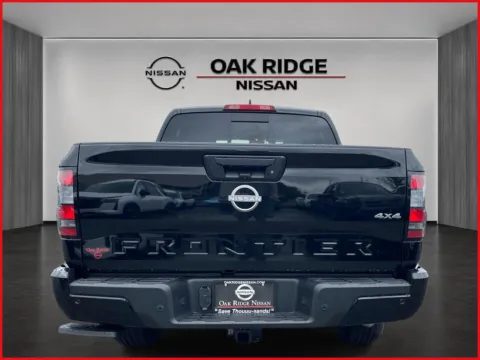 More photos of 2027 Nissan Frontier SV at Oak Ridge Nissan, TN