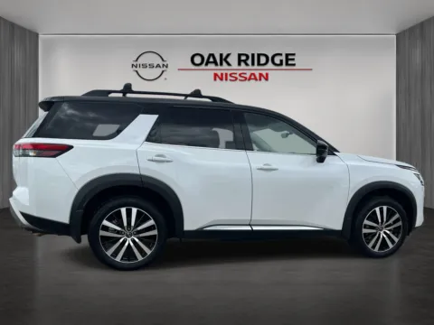 Photos of 2025 Nissan Pathfinder Platinum for sale in Oak Ridge, TN at Oak Ridge Nissan