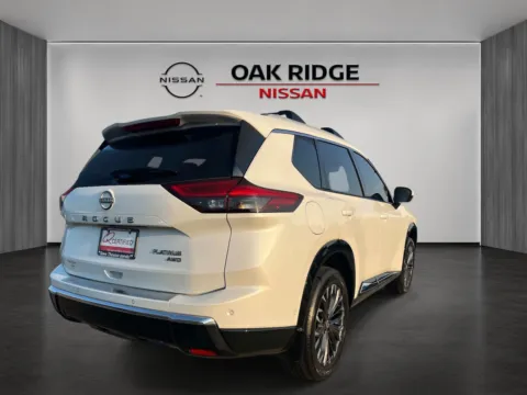 Another view of 2026 Nissan Rogue Platinum for sale in Oak Ridge, TN at Oak Ridge Nissan