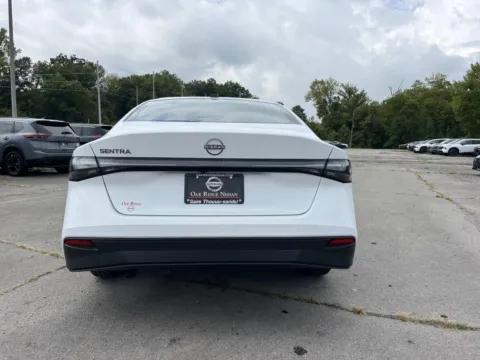More photos of 2027 Nissan Sentra S at Oak Ridge Nissan, TN