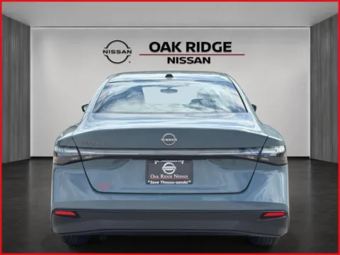 More photos of 2027 Nissan Sentra SV at Oak Ridge Nissan, TN