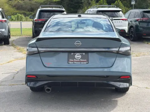 More photos of 2027 Nissan Sentra SR at Oak Ridge Nissan, TN