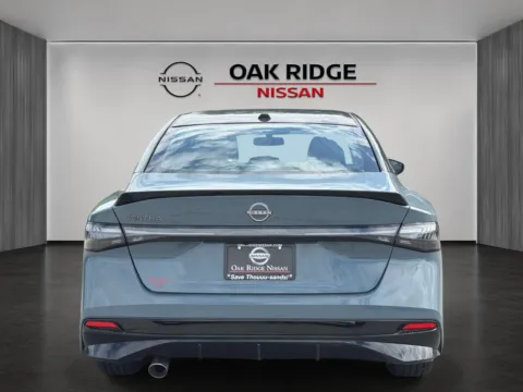 More photos of 2027 Nissan Sentra SR at Oak Ridge Nissan, TN