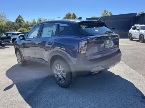 More photos of 2027 Nissan Kicks S at Oak Ridge Nissan, TN