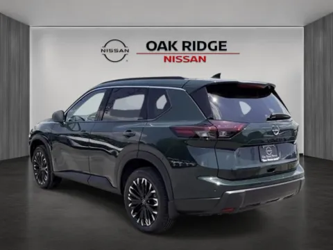 More photos of 2026 Nissan Rogue Dark Armor at Oak Ridge Nissan, TN