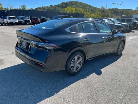 Another view of 2027 Nissan Sentra S for sale in Oak Ridge, TN at Oak Ridge Nissan