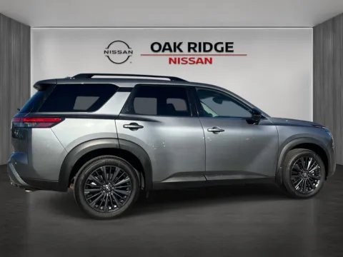 Photos of 2026 Nissan Pathfinder SL for sale in Oak Ridge, TN at Oak Ridge Nissan