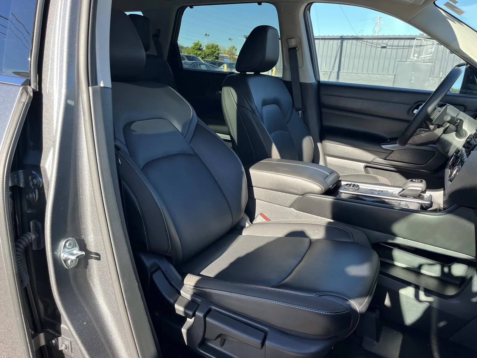 2026 Nissan Pathfinder SL - Photo 28